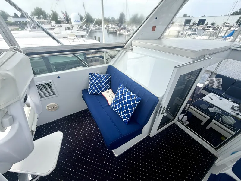Slide: The Image of Hatteras 52 Cockpit Motor Yacht 1999 - 7601389