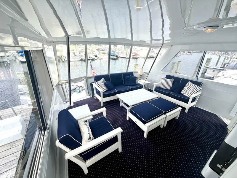 Slide: The Image of Hatteras 52 Cockpit Motor Yacht 1999 - 7601397
