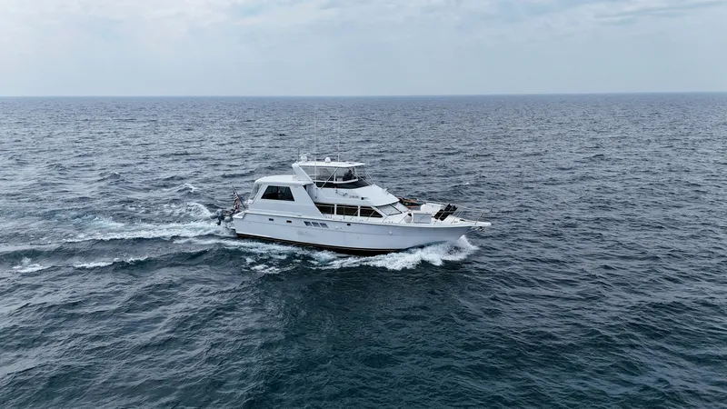 Slide: The Image of Hatteras 52 Cockpit Motor Yacht 1999 - 7601303