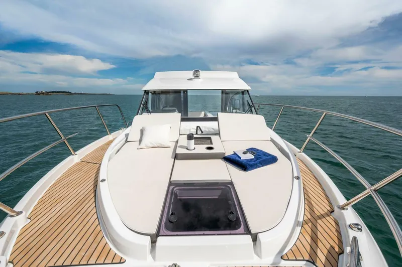 Slide: The Image of Beneteau Antares 11 2027 - 7601318