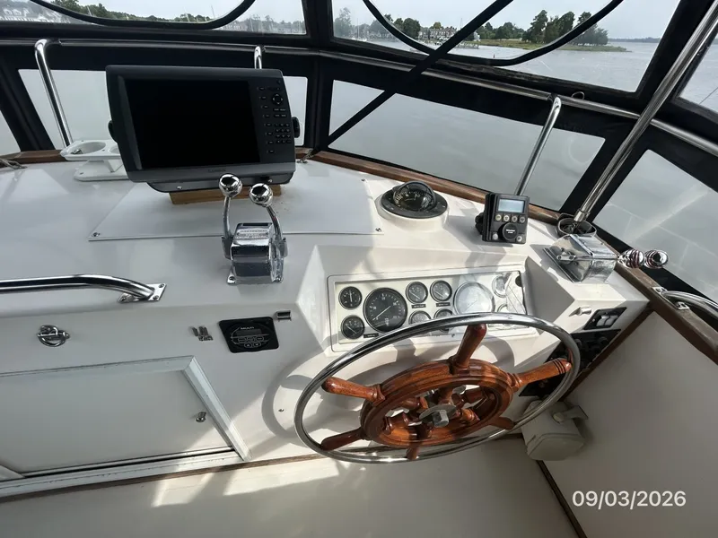 Slide: The Image of 42' Grand Banks flybirdge helm2 - 7602208