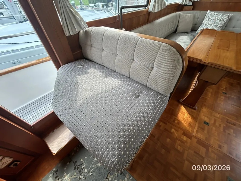 Slide: The Image of 42' Grand Banks lower helm helmseat - 7602269