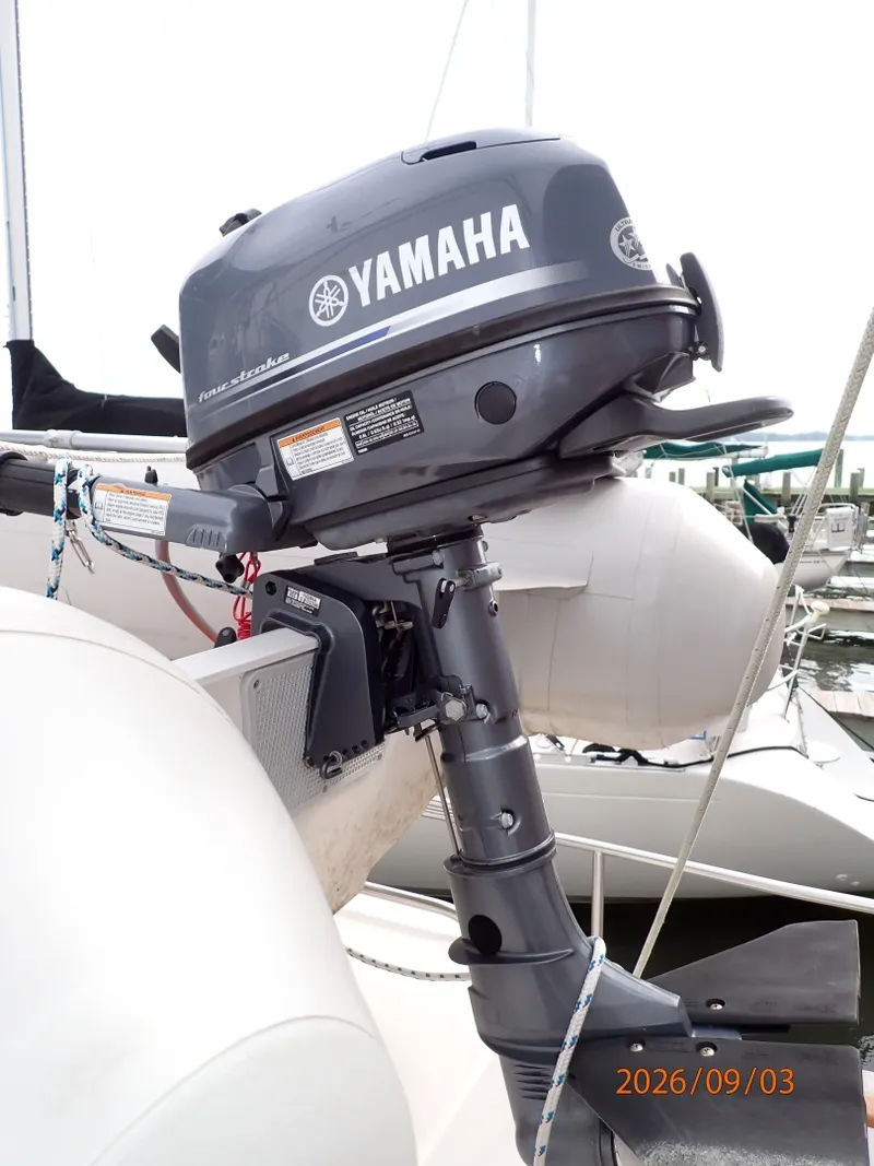 Slide: The Image of 42' Grand Banks tender outboard - 7602311