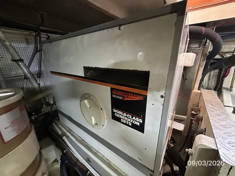 Slide: The Image of 42' Grand Banks generator sound box - 7602248