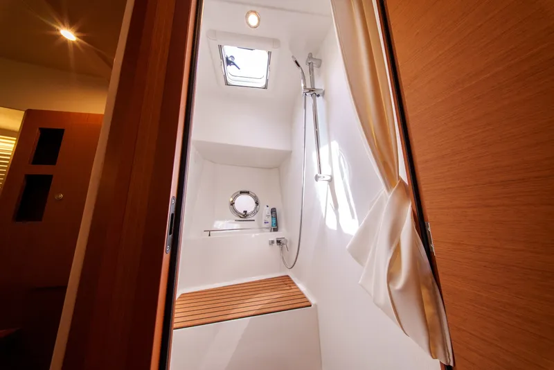 Slide: The Image of Beneteau Swift Trawler 54 2026 - 7602145