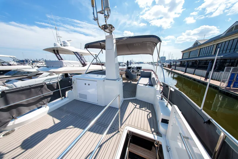 Slide: The Image of Beneteau Swift Trawler 54 2026 - 7602117