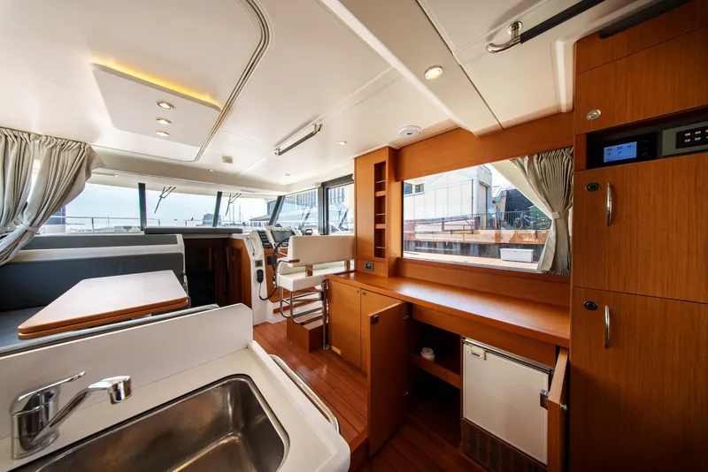 Slide: The Image of Beneteau Swift Trawler 54 2026 - 7602137