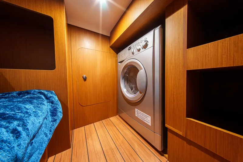 Slide: The Image of Beneteau Swift Trawler 54 2026 - 7602146