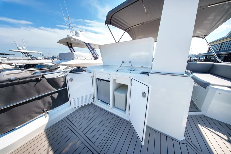 Slide: The Image of Beneteau Swift Trawler 54 2026 - 7602116