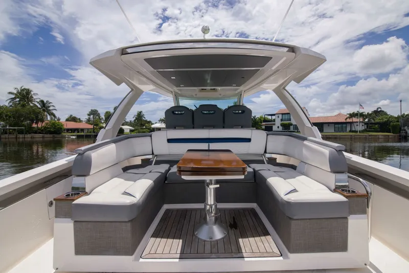 Slide: The Image of Tiara Yachts 38LS - One One 2019 Tiara Yachts 38LS - One One - 7602555