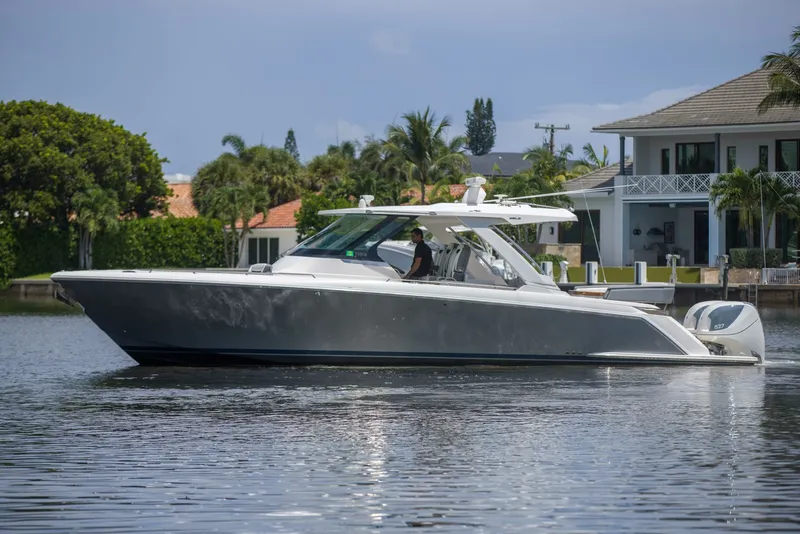 Slide: The Image of Tiara Yachts 38LS - One One 2019 Tiara Yachts 38LS - One One - 7602492