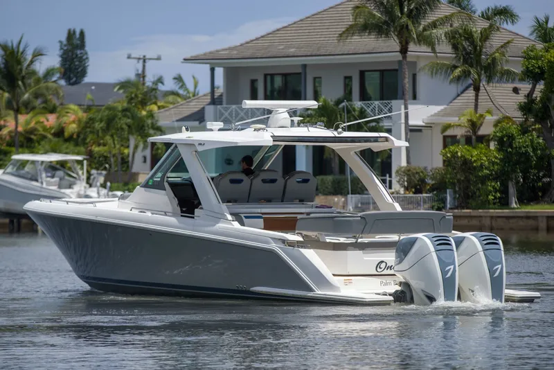 Slide: The Image of Tiara Yachts 38LS - One One 2019 Tiara Yachts 38LS - One One - 7602488