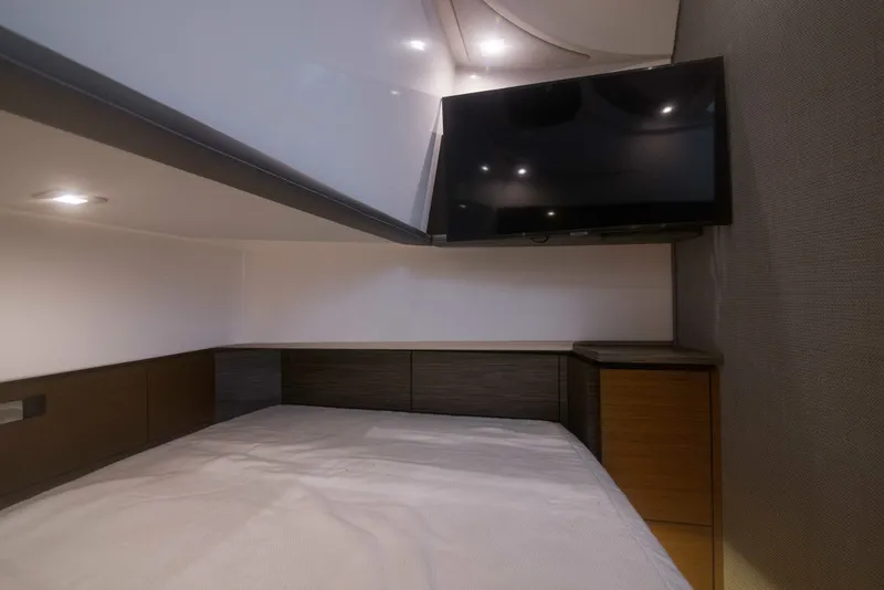 Slide: The Image of Tiara Yachts 38LS - One One 2019 Tiara Yachts 38LS - One One - 7602579