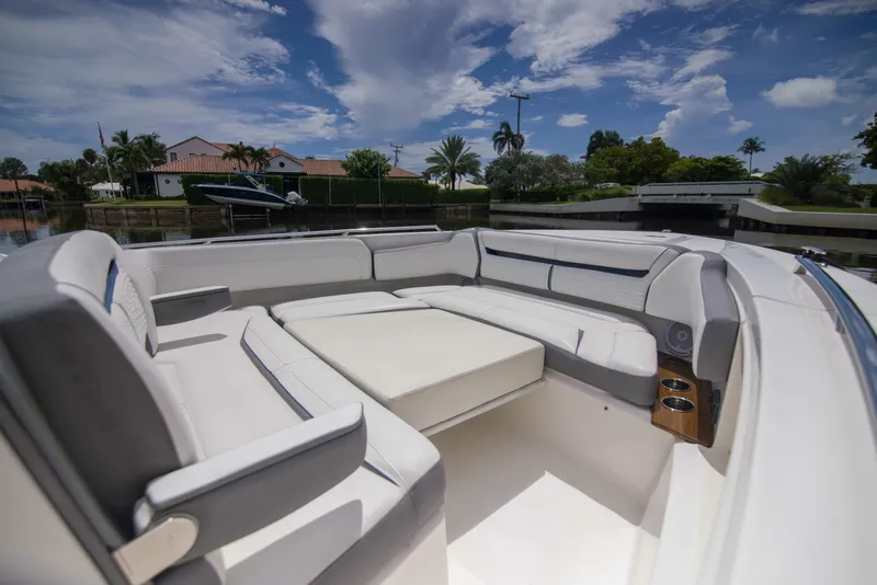 Slide: The Image of Tiara Yachts 38LS - One One 2019 Tiara Yachts 38LS - One One - 7602527