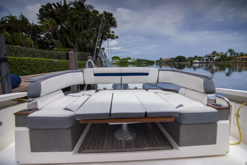 Slide: The Image of Tiara Yachts 38LS - One One 2019 Tiara Yachts 38LS - One One - 7602532