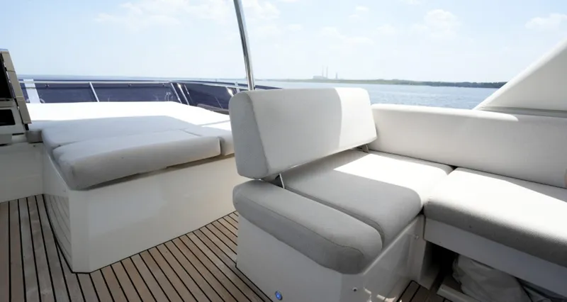 Slide: The Image of Prestige 590 2023 - 7661744