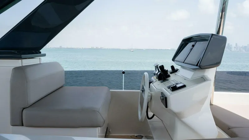 Slide: The Image of Ferretti 670 Motoryacht 2020 - 7602368