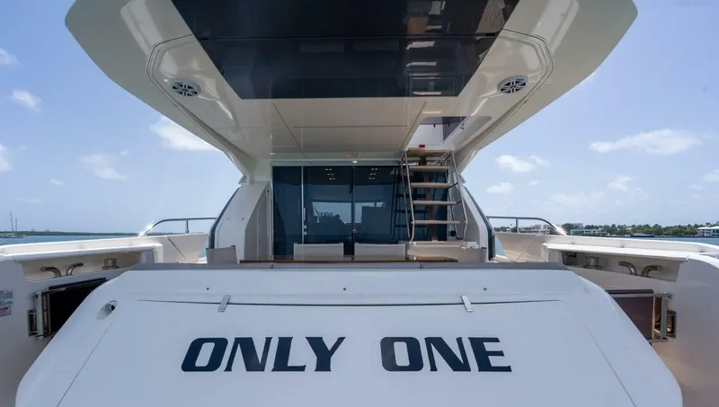 Slide: The Image of Ferretti 670 Motoryacht 2020 - 7602372