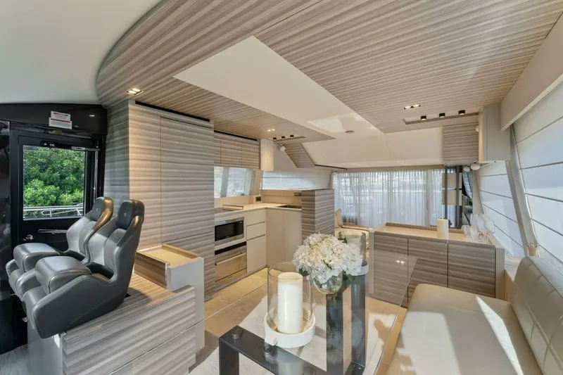 Slide: The Image of Ferretti 670 Motoryacht 2020 - 7602392