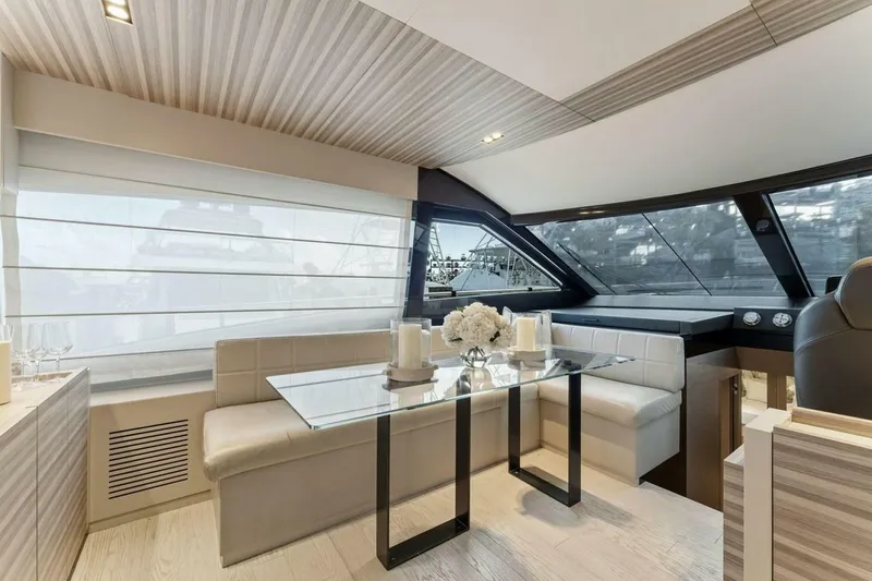 Slide: The Image of Ferretti 670 Motoryacht 2020 - 7602386