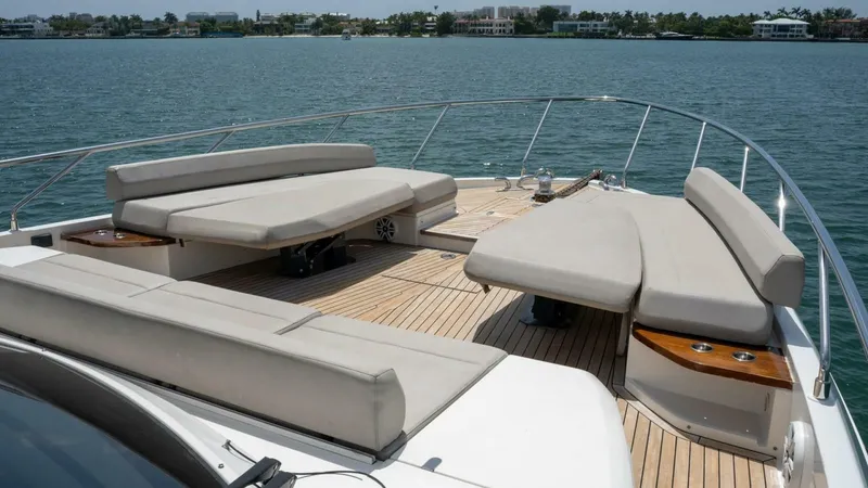 Slide: The Image of Ferretti 670 Motoryacht 2020 - 7602366