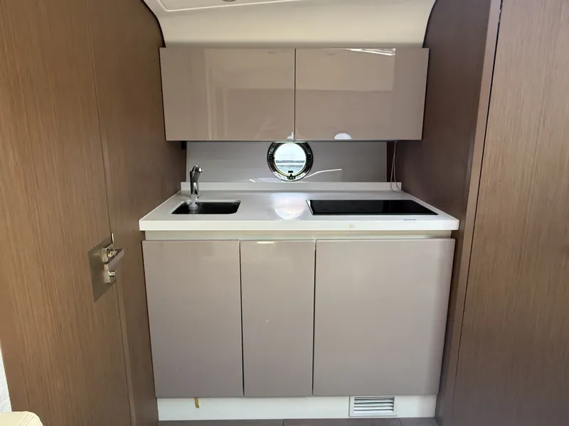 Slide: The Image of Beneteau Gran Turismo 40 2020 - 7750550