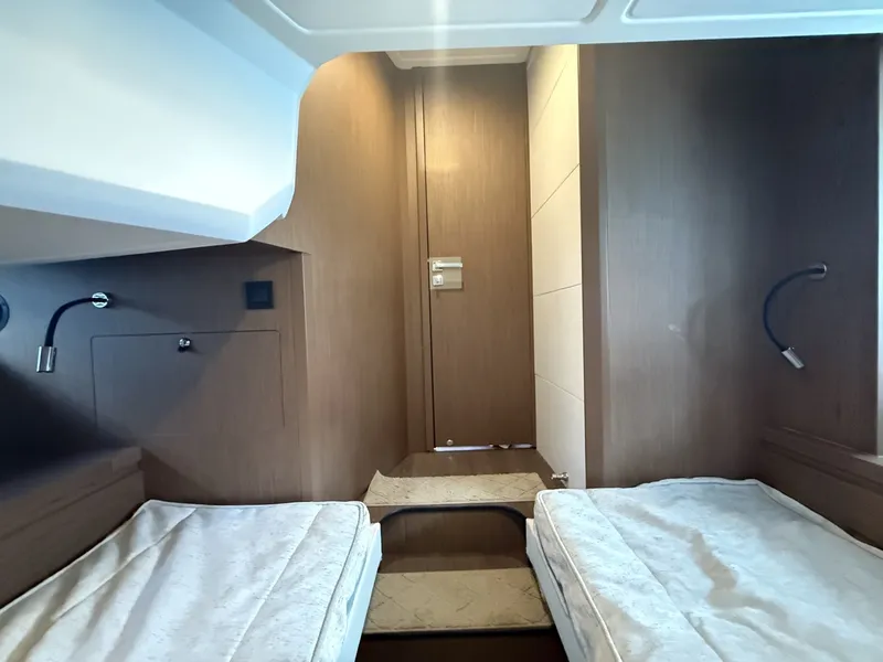Slide: The Image of Beneteau Gran Turismo 40 2020 - 7750559