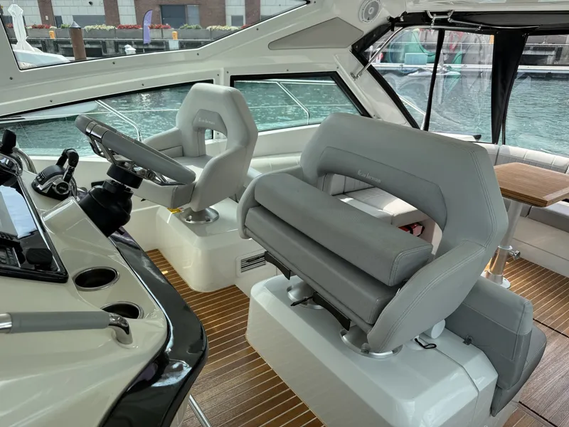 Slide: The Image of Beneteau Gran Turismo 40 2020 - 7750544