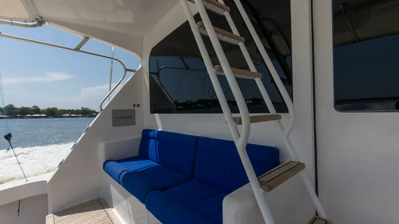 Slide: The Image of 2005 61 Viking Enclosed Bridge Kelkat Rear Deck (6) - 7603938