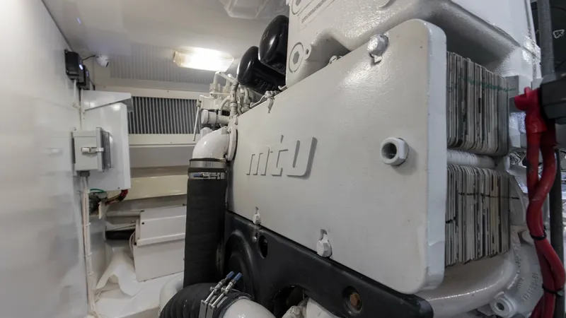 Slide: The Image of 2005 61 Viking Enclosed Bridge Kelkat Engine Room (11) - 7603963