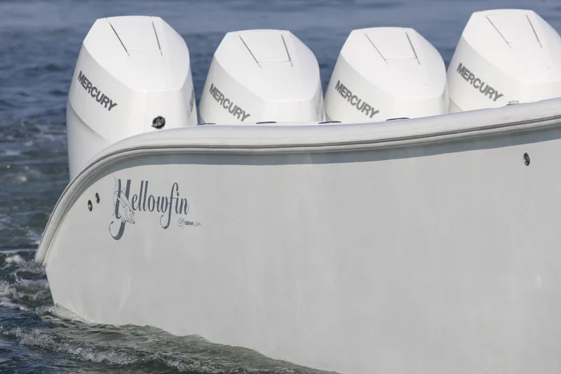 Slide: The Image of Yellowfin 42 CC 2017 - 7603296