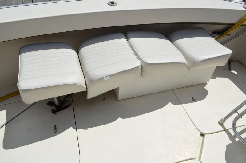 Slide: The Image of Silverton 34 Convertible 1986 - 7603313
