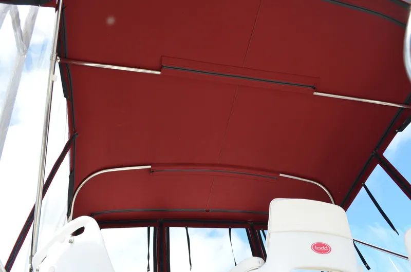 Slide: The Image of Silverton 34 Convertible 1986 - 7603321