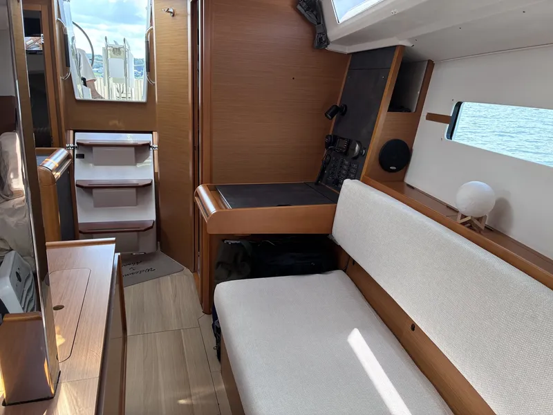 Slide: The Image of Jeanneau Sun Odyssey 349 2015 - 7643029