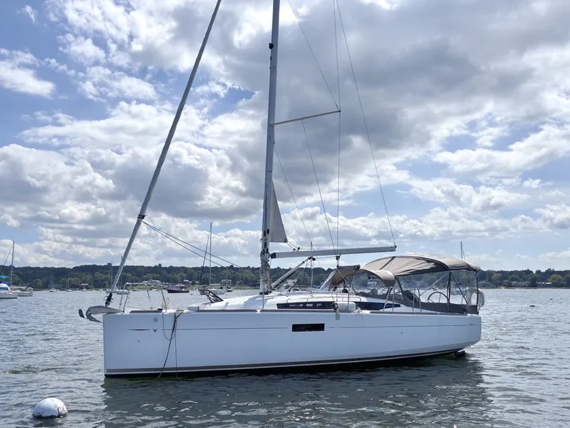 The Image of Jeanneau Sun Odyssey 349 2015 - 7642999