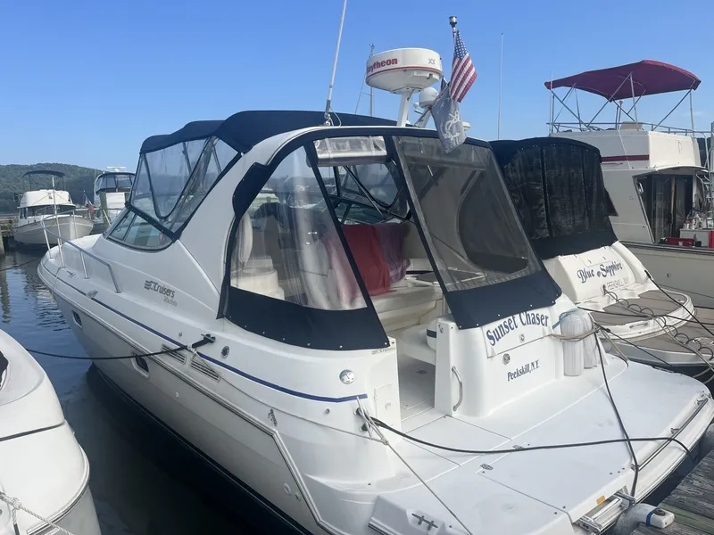 The Image of Cruisers Yachts 3375 1997 - 7643277