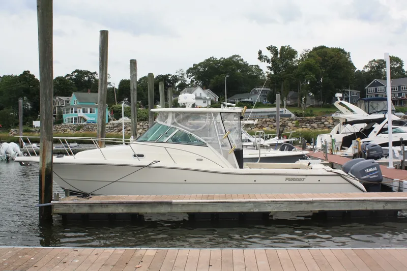 The Image of Pursuit 3070 Express 2003 - 7643345