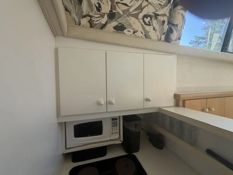Slide: The Image of Galley storage - 7643918
