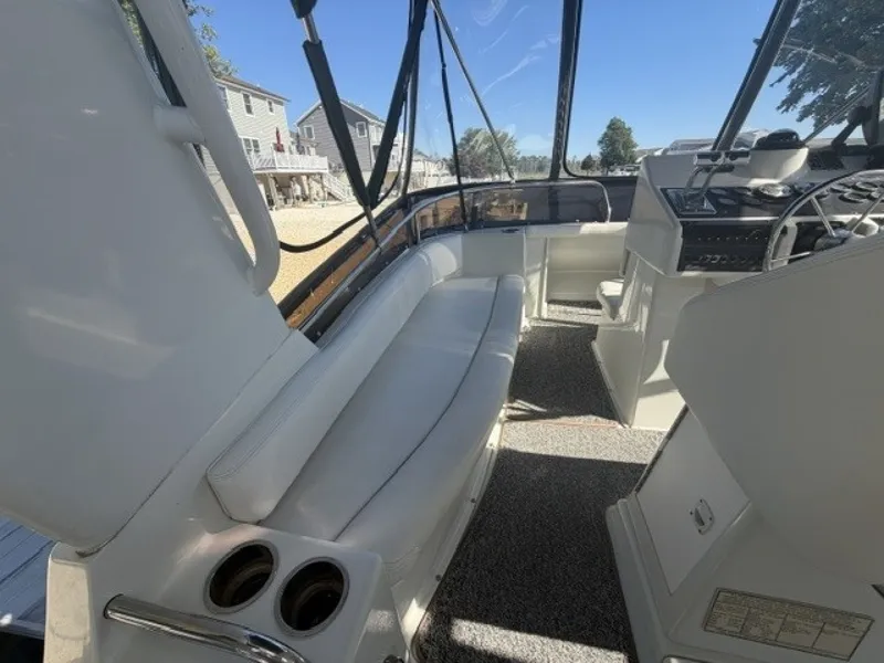 Slide: The Image of Bridge port side seat - 7643812