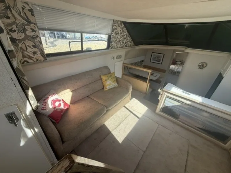 Slide: The Image of Salon portside - 7643830
