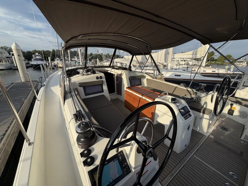 Slide: The Image of Jeanneau Sun Odyssey 410 2024 - 7822122
