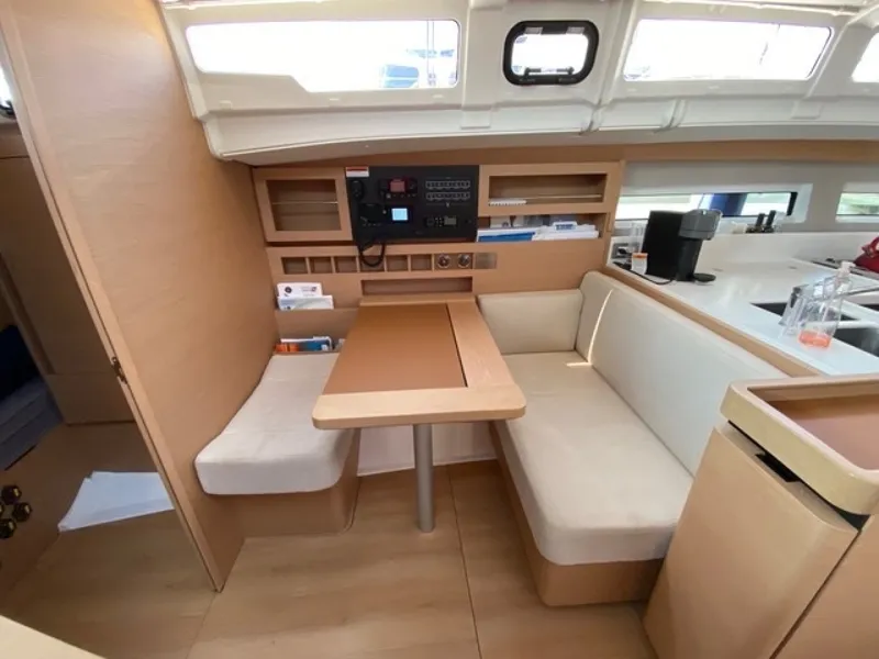 Slide: The Image of Jeanneau Sun Odyssey 490 2020 - 7643746