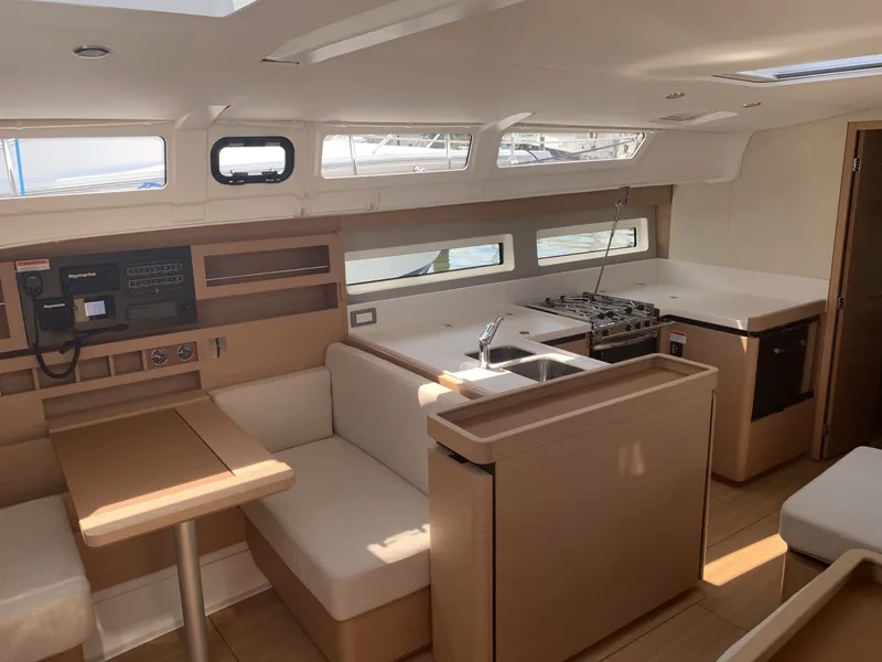 Slide: The Image of Jeanneau Sun Odyssey 490 2020 - 7643731