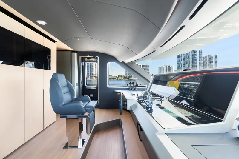 Slide: The Image of Azimut Grande 36 Metri EVO 2026 - 7644227