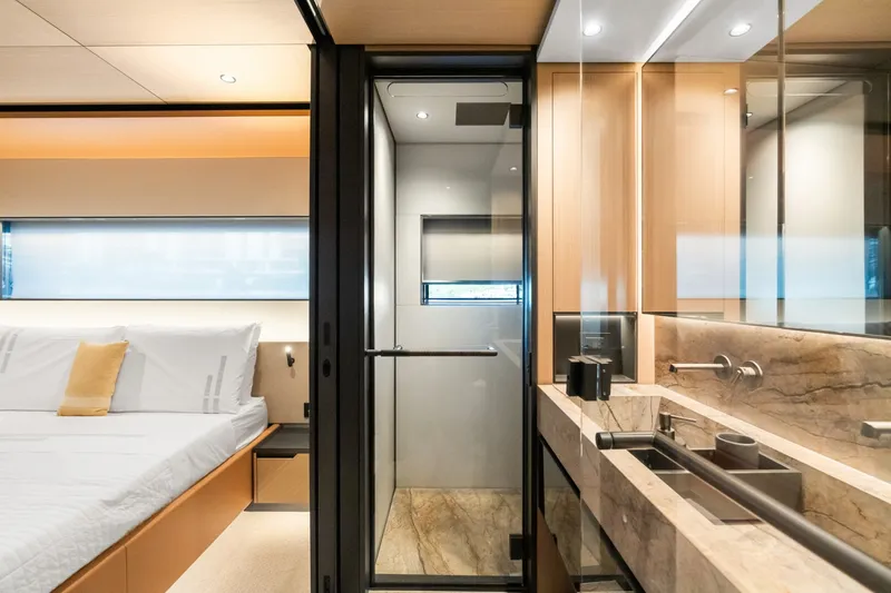 Slide: The Image of Azimut Grande 36 Metri EVO 2026 - 7644269