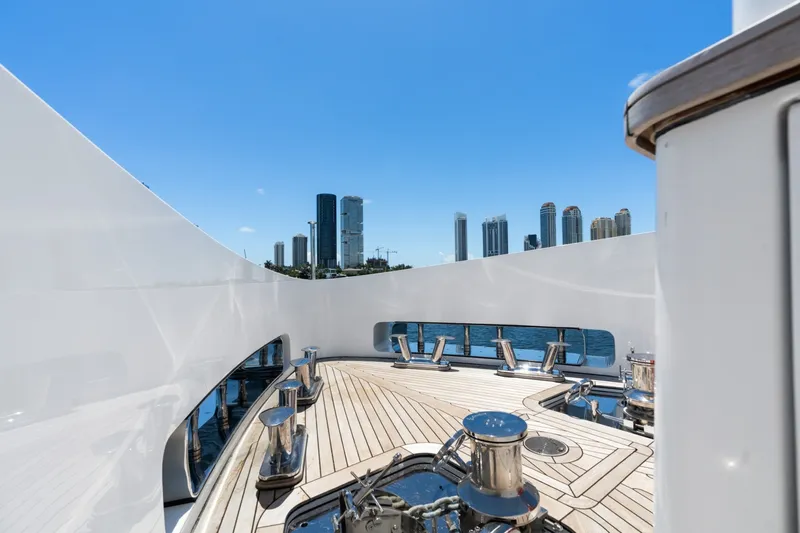 Slide: The Image of Azimut Grande 36 Metri EVO 2026 - 7644173