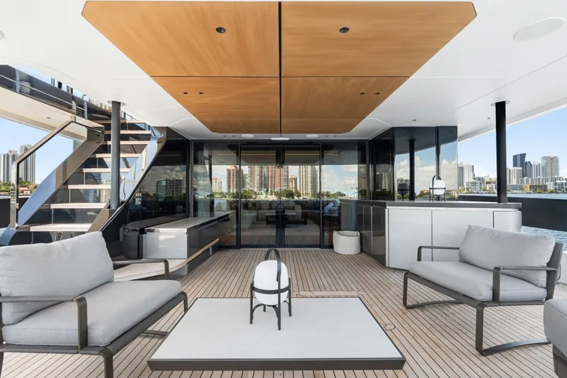 Slide: The Image of Azimut Grande 36 Metri EVO 2026 - 7644143