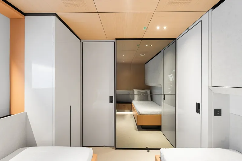Slide: The Image of Azimut Grande 36 Metri EVO 2026 - 7644284
