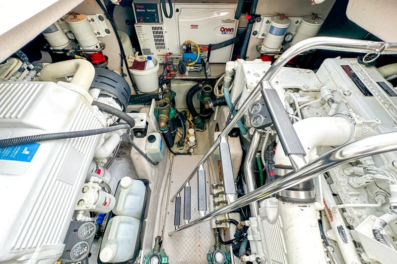 Slide: The Image of Sea Ray 48 2006 - 7645717