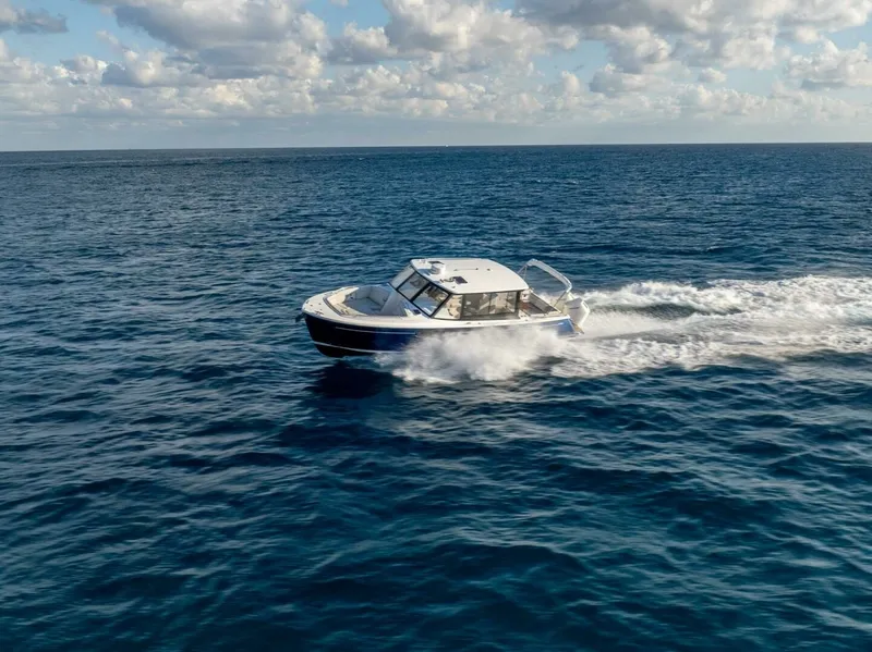 The Image of MJM Yachts 3 Profile 2025 MJM Yachts 3 - 7654102
